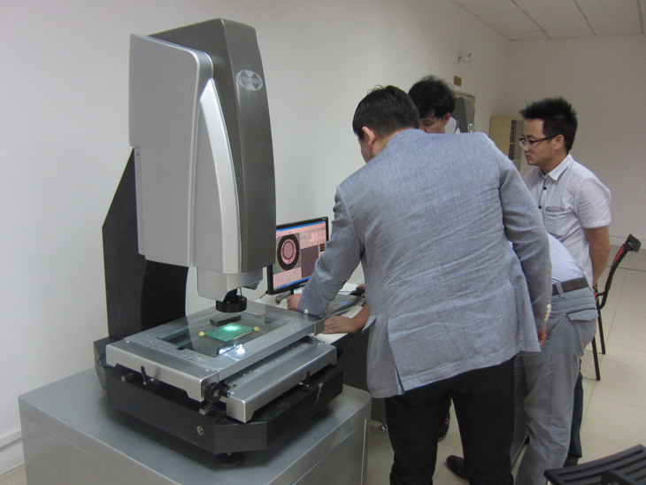 韩国代理商莅临纳森参观考察影像测量仪